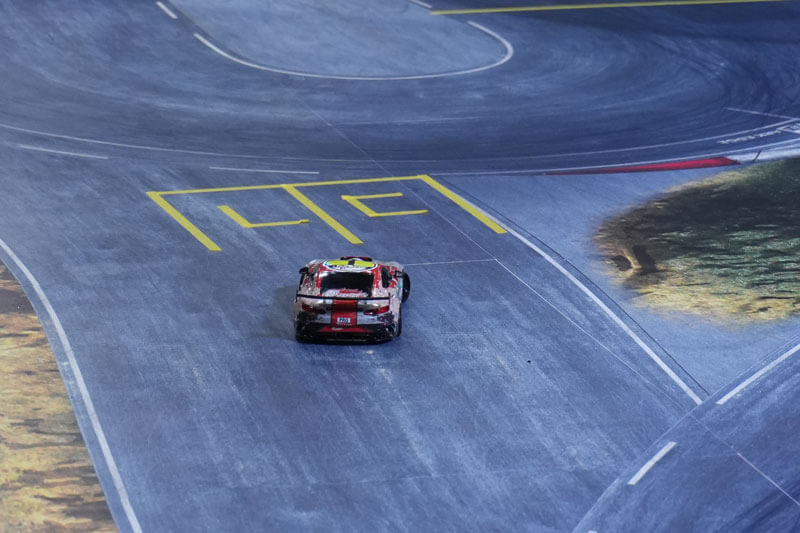ARKEDGE A-TILE 1/24 RWD Drift RC Track - 3x6 meter / 10x20 ft