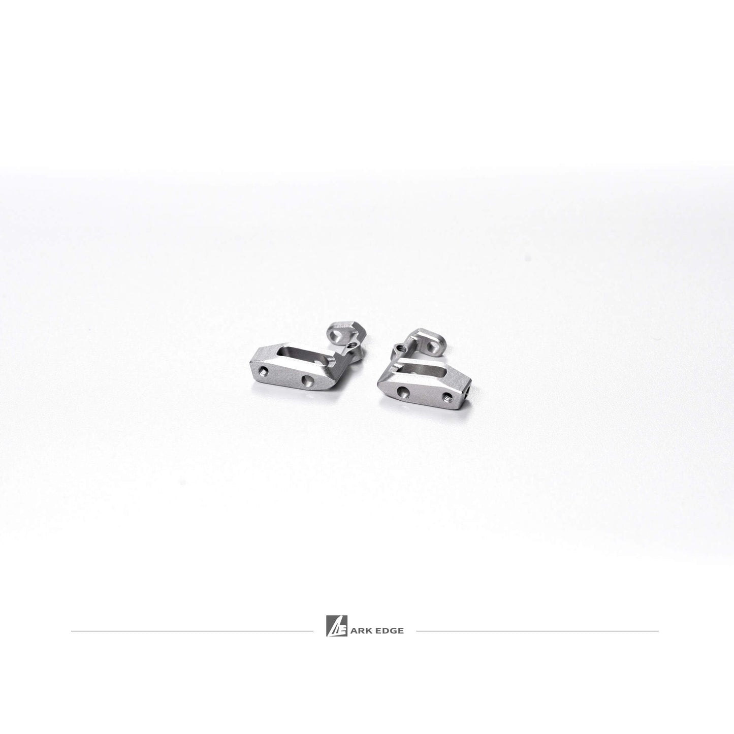 AE24X OP - Front Arms